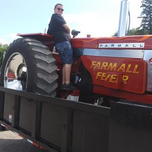 Meet your Posher, Cameron